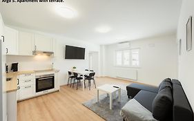 Argo Residence